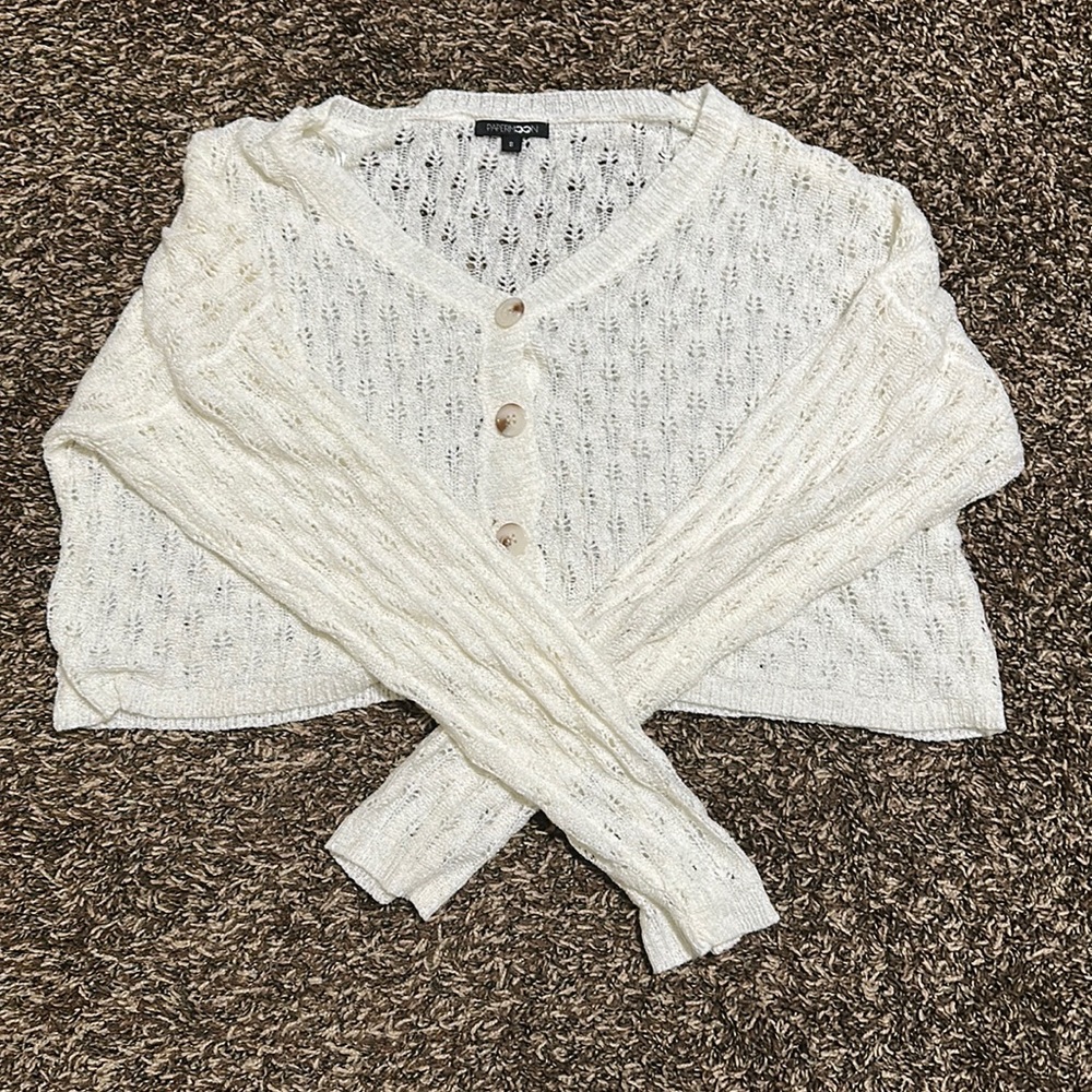 Sweater sort of cropped